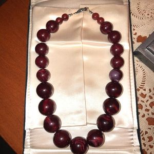 BEADED Red Necklace - red 8”